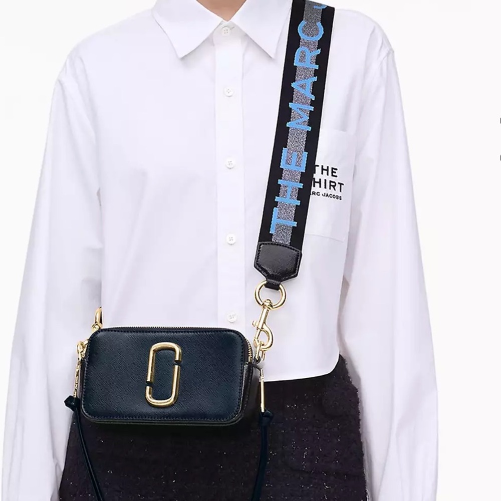 BRAND NEW!! Marc Jacobs The Snapshot crossbody bag in blue w/ gold hardware